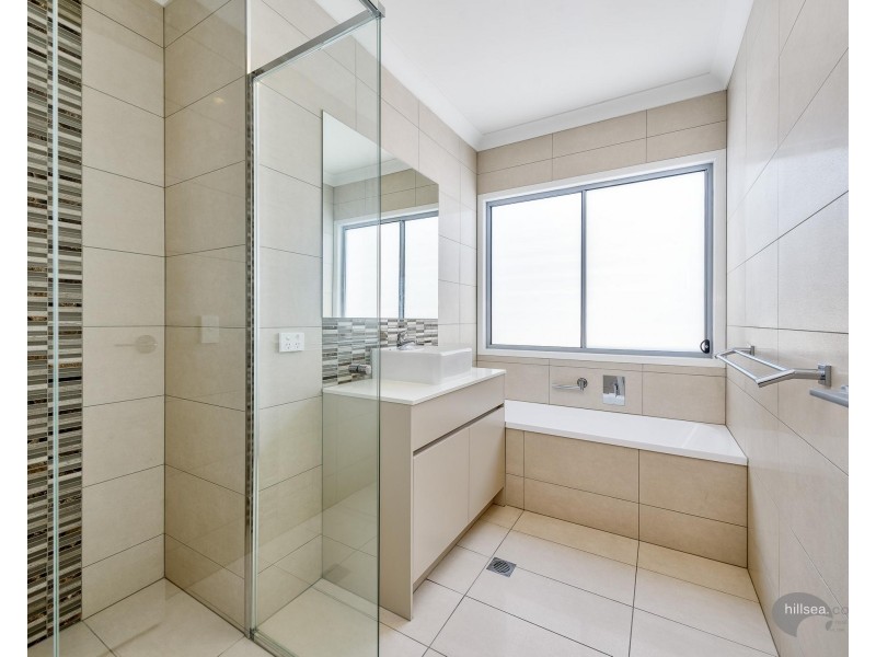 39 North View Street, Hope Island QLD 4212