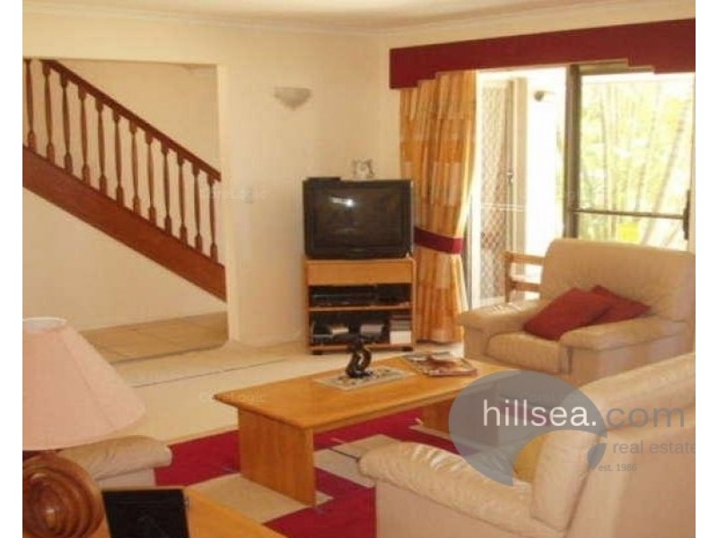 4 Siena Place, Coombabah QLD 4216