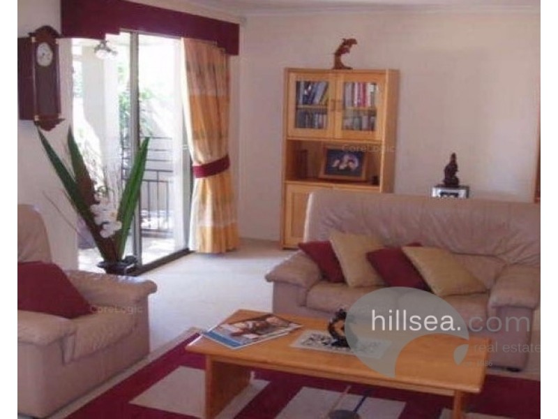 4 Siena Place, Coombabah QLD 4216