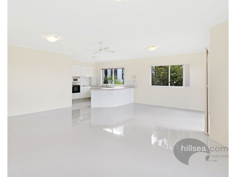 13/9-13 Madang Crescent, Runaway Bay QLD 4216