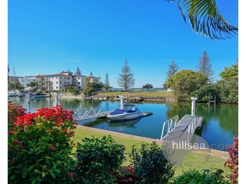 13/9-13 Madang Crescent, Runaway Bay QLD 4216