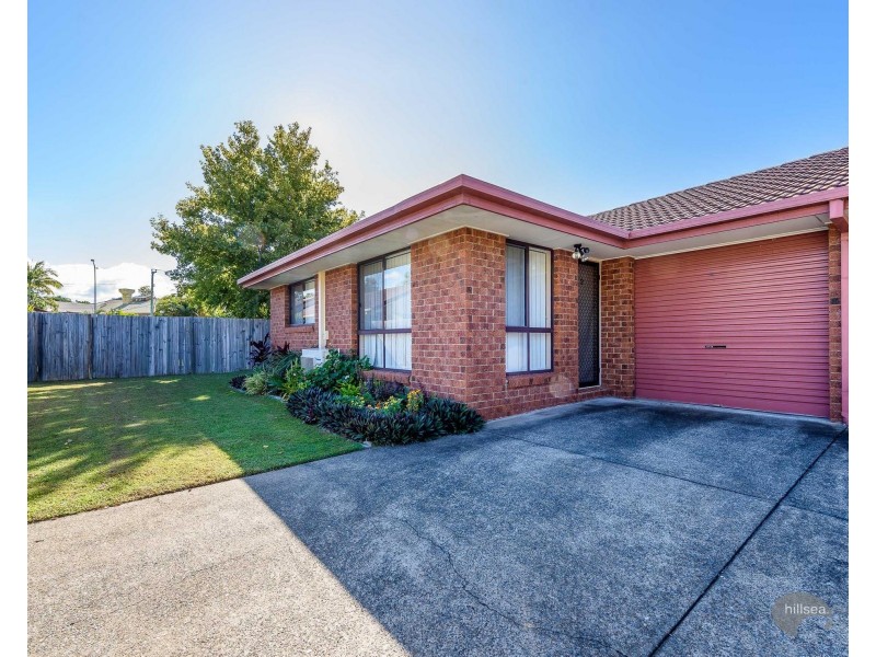 2/5 Hentdale Court, Labrador QLD 4215