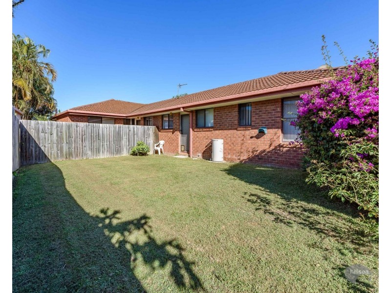 2/5 Hentdale Court, Labrador QLD 4215