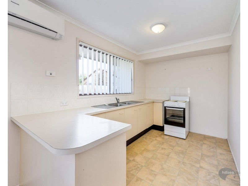 2/5 Hentdale Court, Labrador QLD 4215