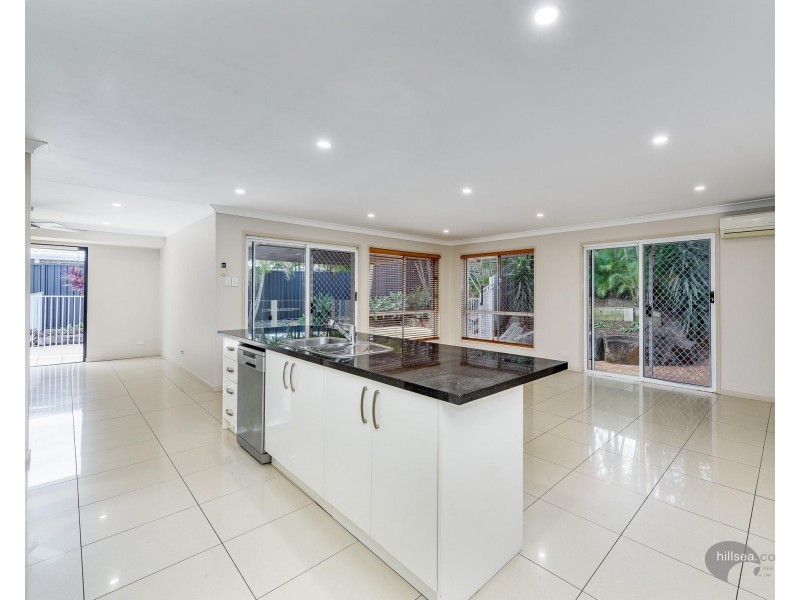 80 Henry Cotton Drive, Parkwood QLD 4214