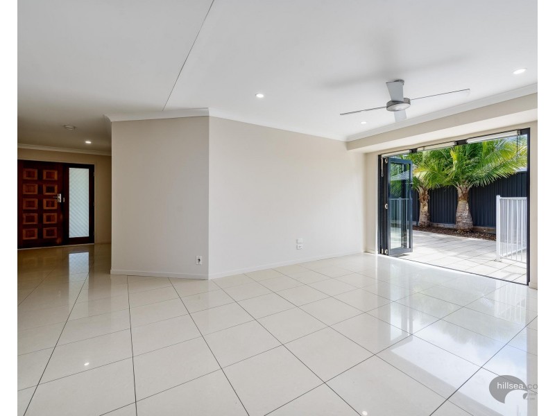 80 Henry Cotton Drive, Parkwood QLD 4214