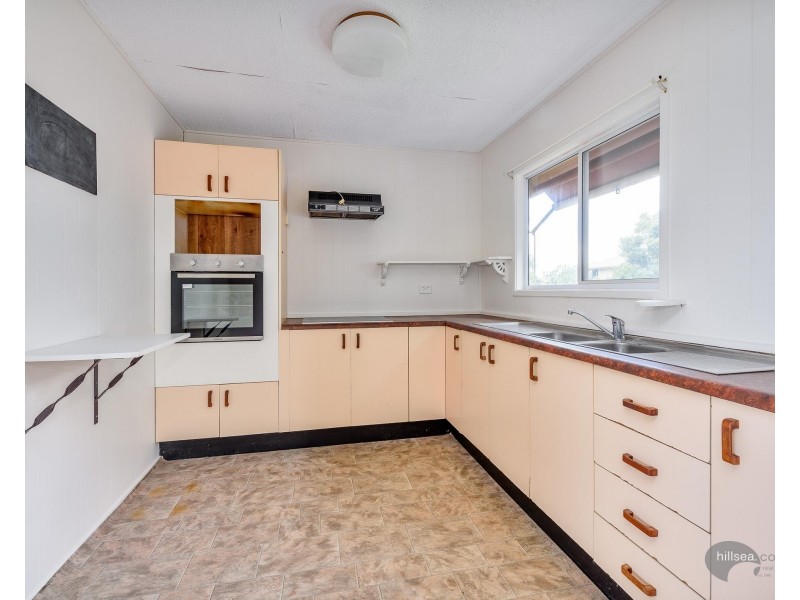 260 Bayview Street, Runaway Bay QLD 4216