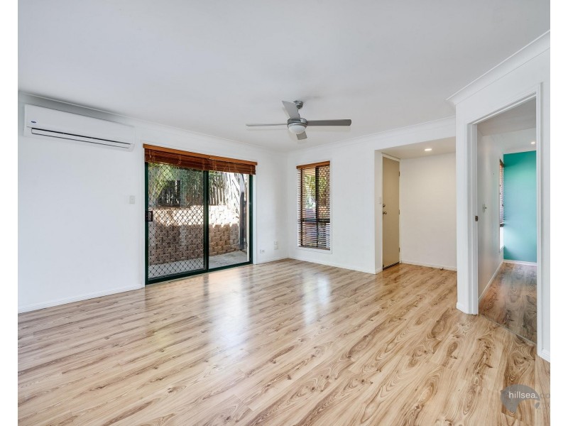 2/97 Greenacre Drive, Parkwood QLD 4214