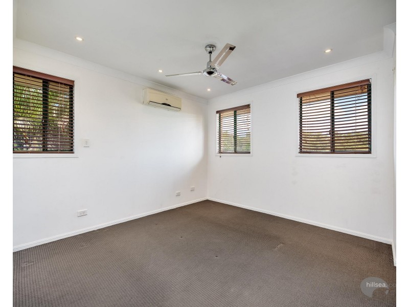 2/97 Greenacre Drive, Parkwood QLD 4214