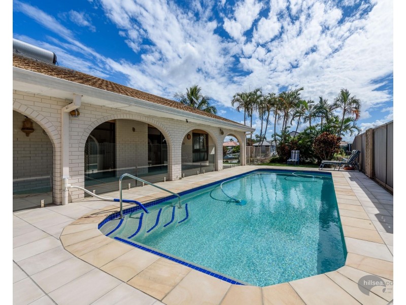 5 Gretel Place, Hollywell QLD 4216