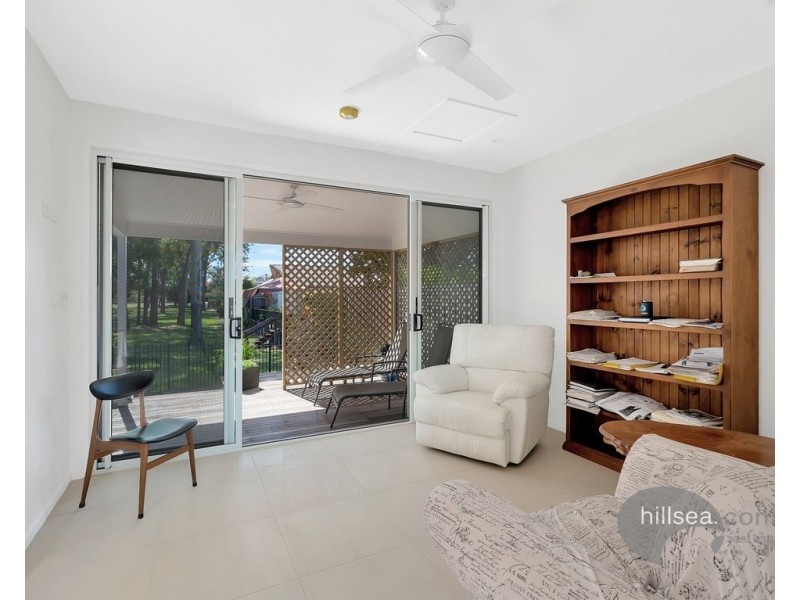 36 Sundown Drive, Paradise Point QLD 4216