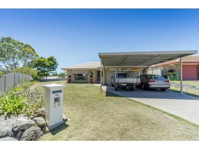 26 Ashburton Close, Arundel QLD 4214