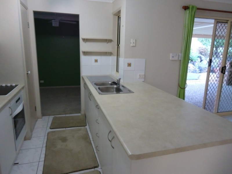 21 Henry Cotton Drive, Parkwood QLD 4214