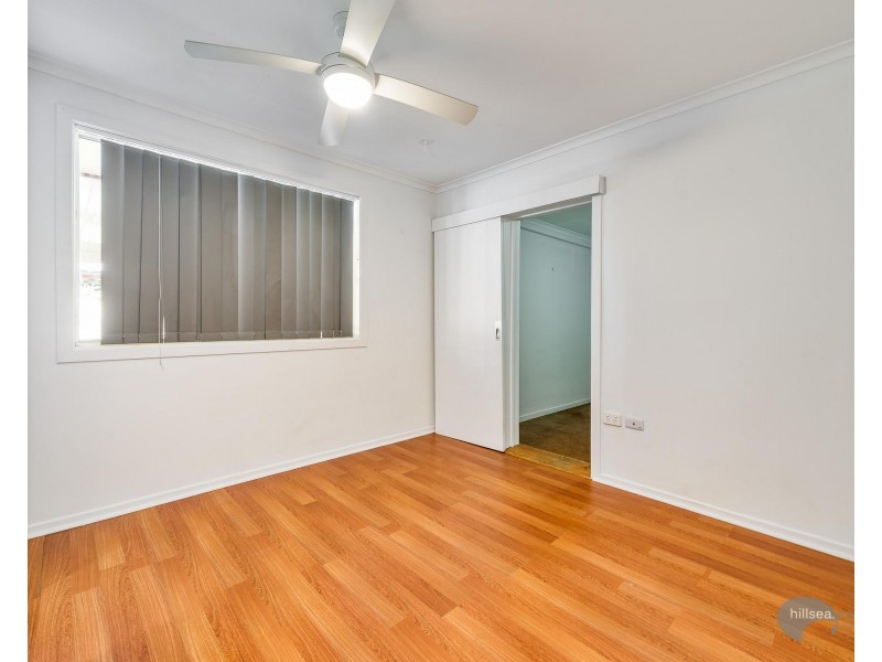 16 Muscovey Avenue, Paradise Point QLD 4216