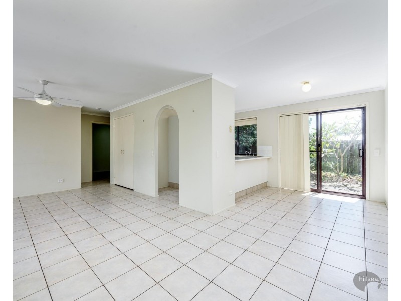 2/19 Marsupial Drive, Coombabah QLD 4216