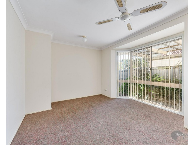 1/4 Stephanie Court, Labrador QLD 4215