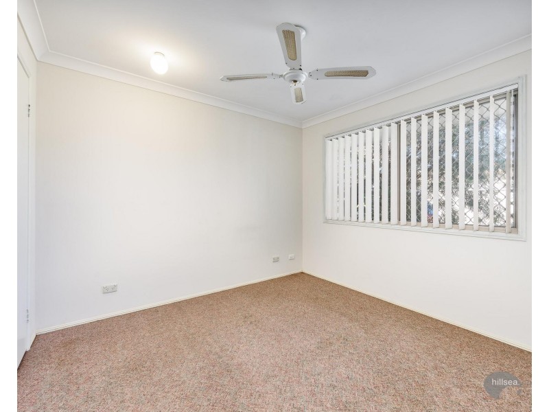 1/4 Stephanie Court, Labrador QLD 4215