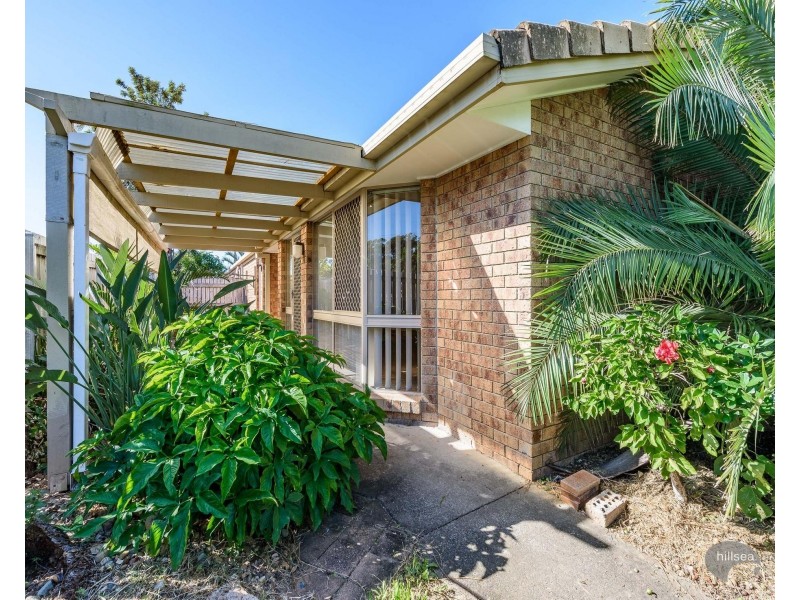 1/4 Stephanie Court, Labrador QLD 4215