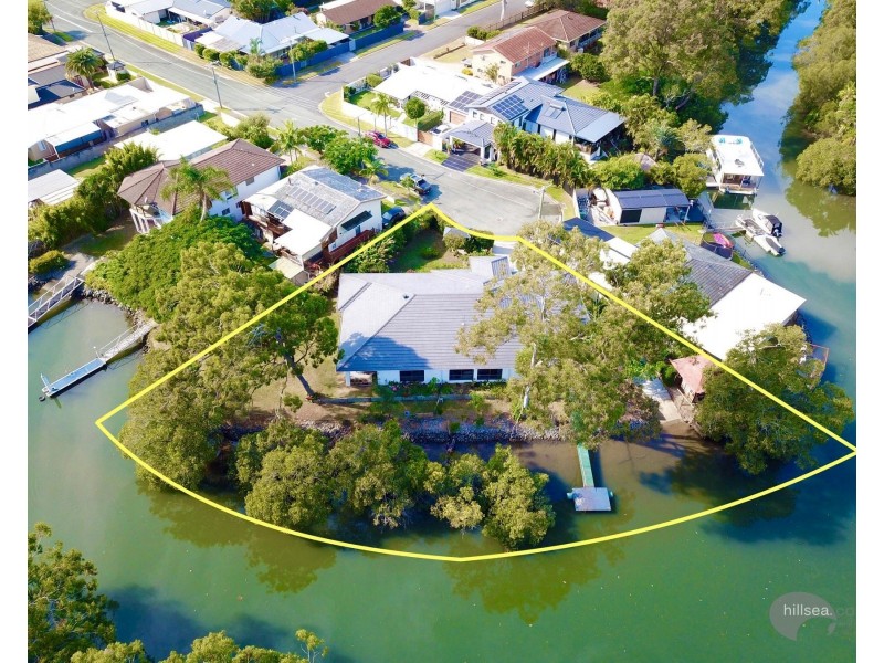 13 Amaroo Street, Biggera Waters QLD 4216