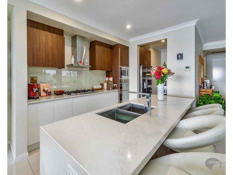 13 Amaroo Street, Biggera Waters QLD 4216