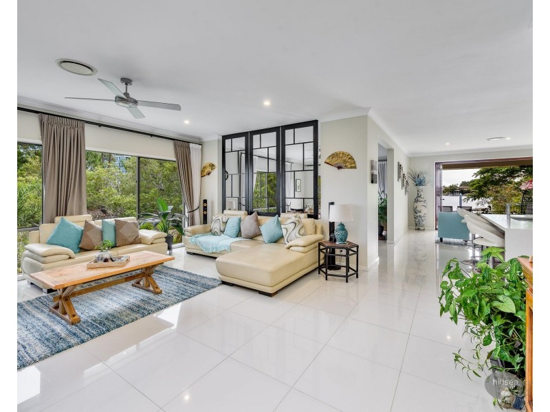 13 Amaroo Street, Biggera Waters QLD 4216