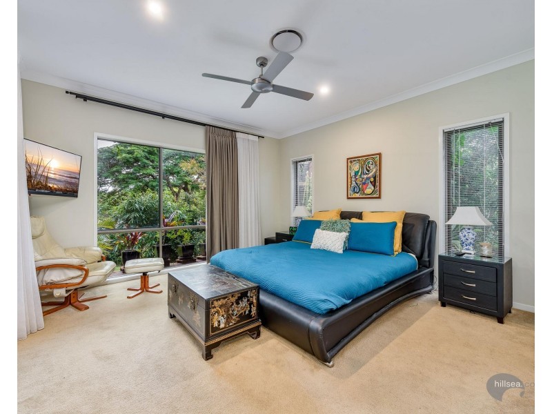 13 Amaroo Street, Biggera Waters QLD 4216