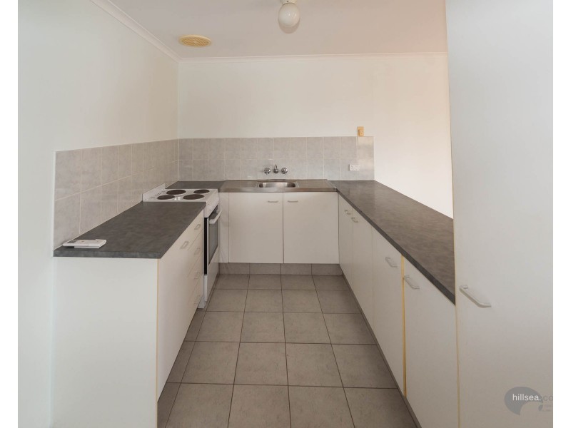 17/25 Ahern Street, Labrador QLD 4215