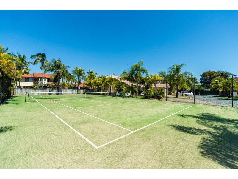 33/264 Oxley Drive, Coombabah QLD 4216