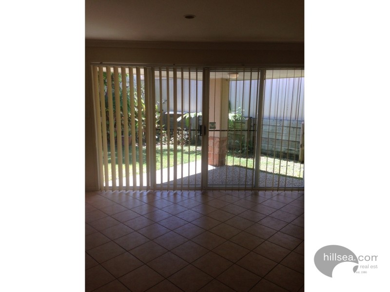 23 Leighanne Crescent, Arundel QLD 4214