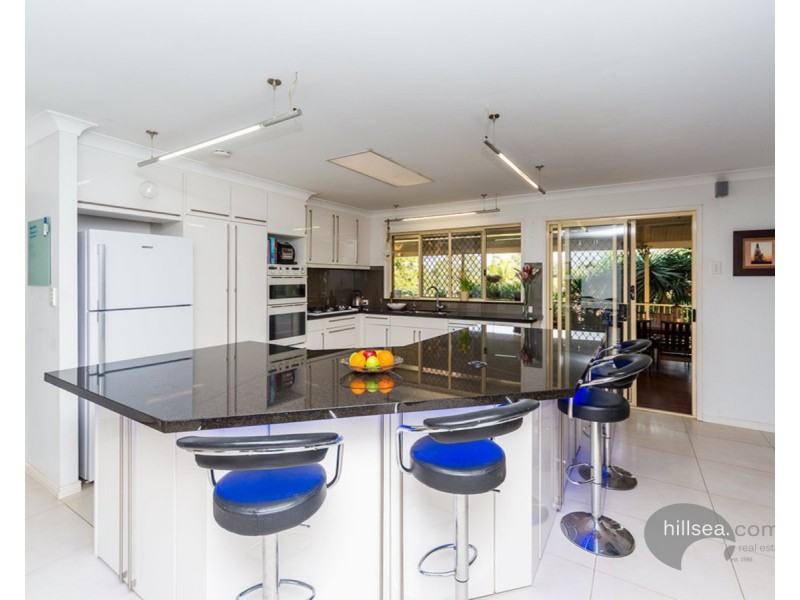 8 Stadler Court, Parkwood QLD 4214