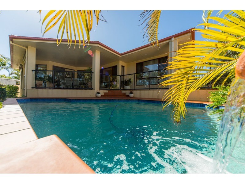 28 Tee Trees Boulevarde, Arundel QLD 4214