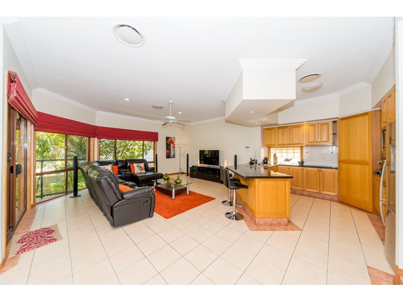28 Tee Trees Boulevarde, Arundel QLD 4214