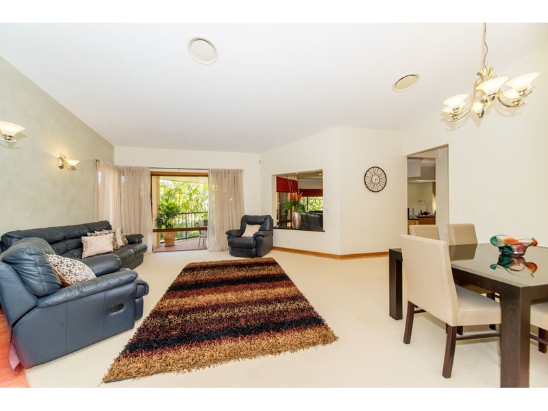 28 Tee Trees Boulevarde, Arundel QLD 4214