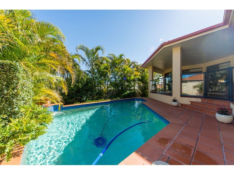 28 Tee Trees Boulevarde, Arundel QLD 4214