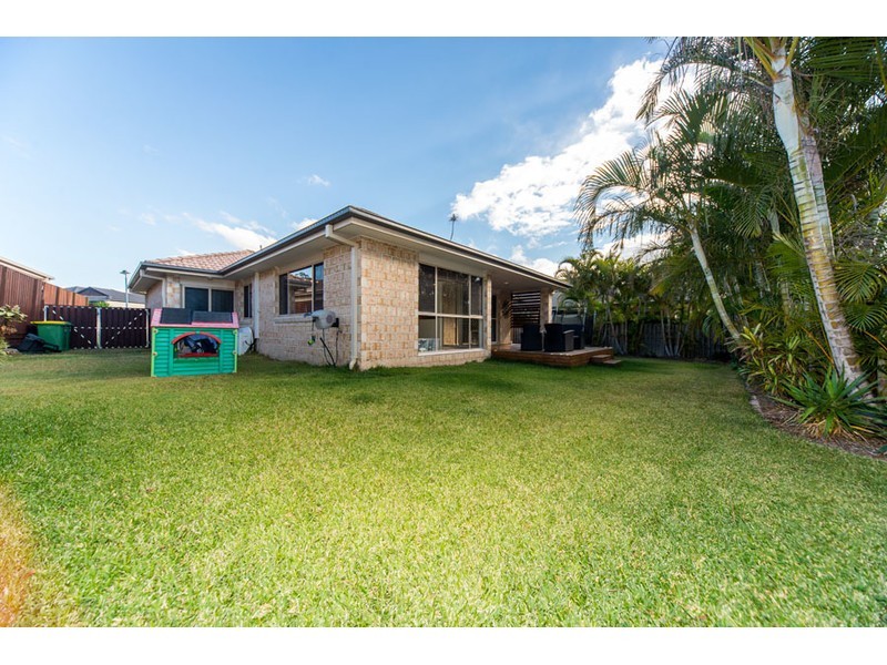 11 Taroona Circuit, Oxenford QLD 4210