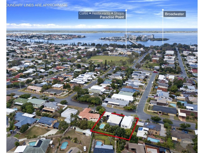 1/10 Thrush Avenue, Paradise Point QLD 4216