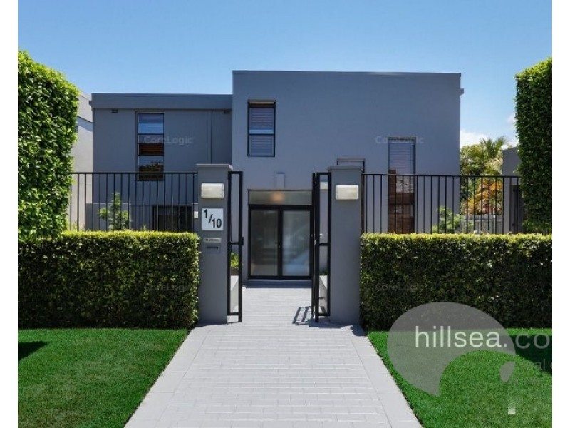 1/10 Thrush Avenue, Paradise Point QLD 4216