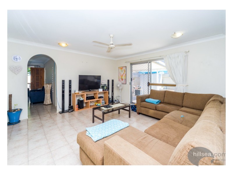 1/275 Bayview Street, Hollywell QLD 4216