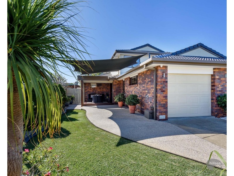 1/29 Eider Avenue, Paradise Point QLD 4216