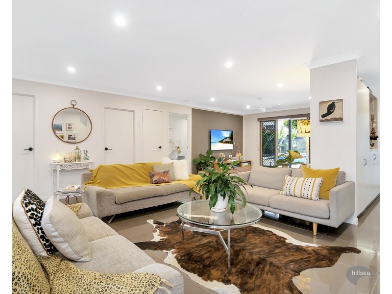 6 Clematis Avenue, Hollywell QLD 4216