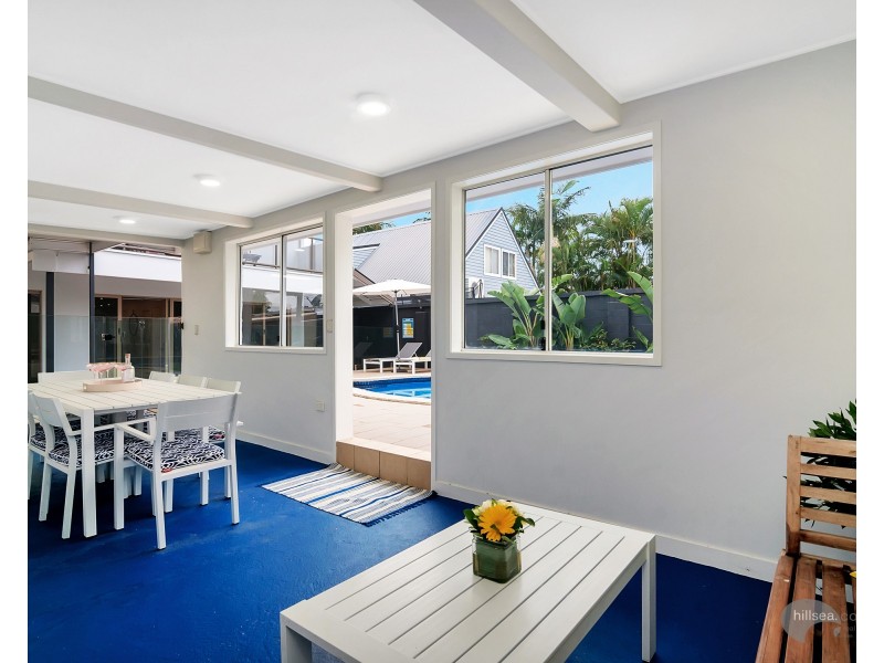 6 Clematis Avenue, Hollywell QLD 4216