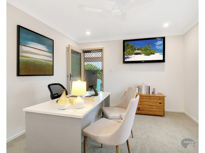 6 Clematis Avenue, Hollywell QLD 4216