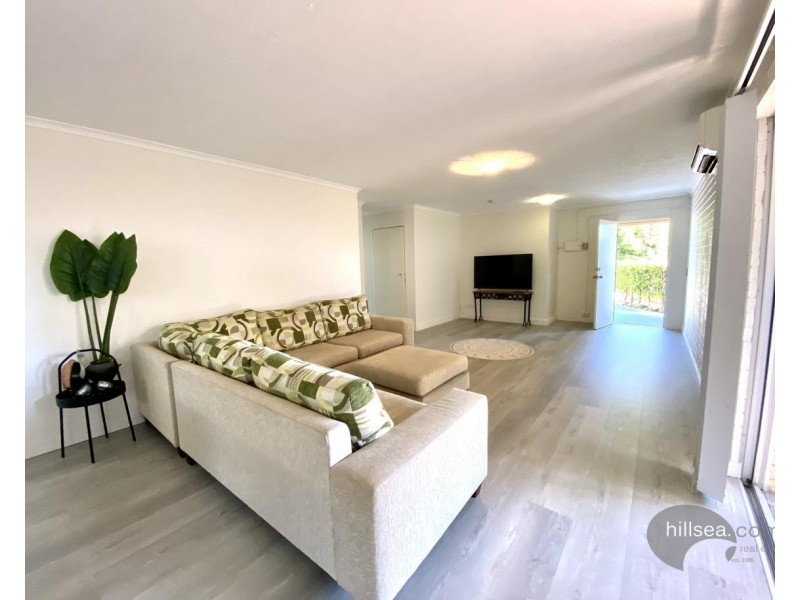 4A/9 McWilliam Close, Labrador QLD 4215