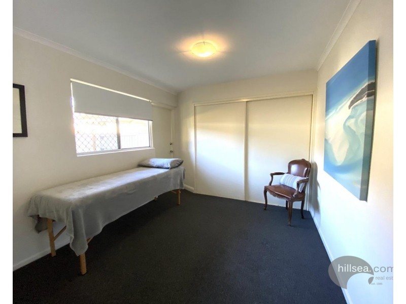 4A/9 McWilliam Close, Labrador QLD 4215