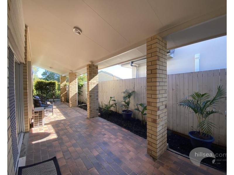 4A/9 McWilliam Close, Labrador QLD 4215