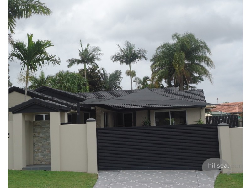 271 Central Street, Arundel QLD 4214