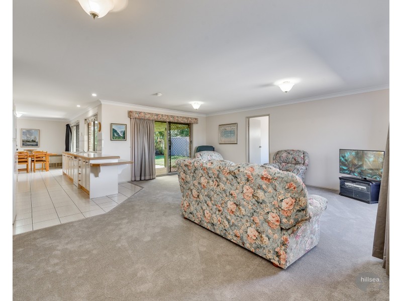 17 Waranga Way, Coombabah QLD 4216