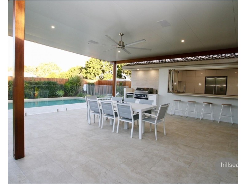 14 Okinya Street, Biggera Waters QLD 4216