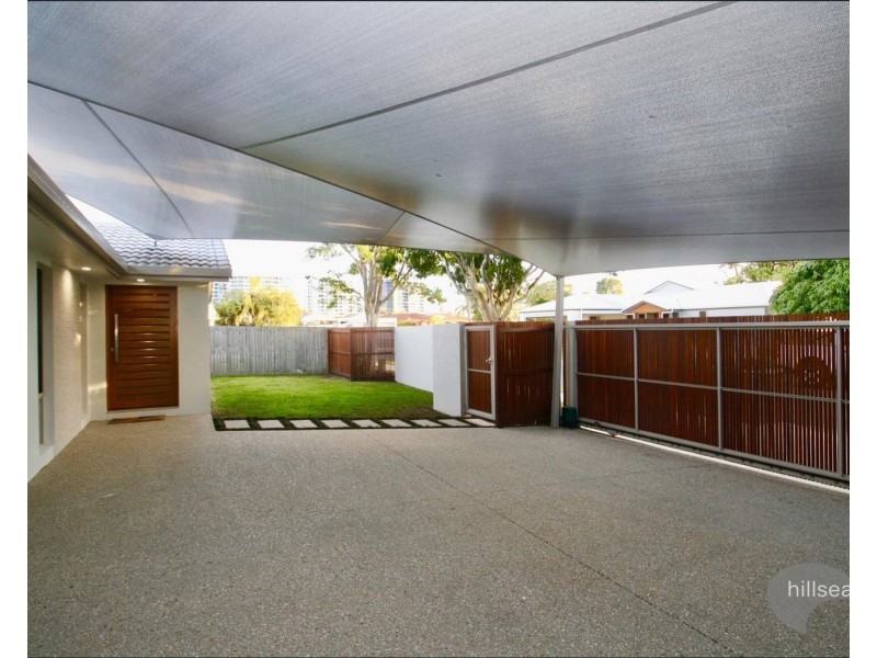 14 Okinya Street, Biggera Waters QLD 4216