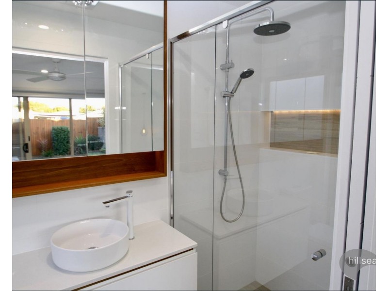 14 Okinya Street, Biggera Waters QLD 4216